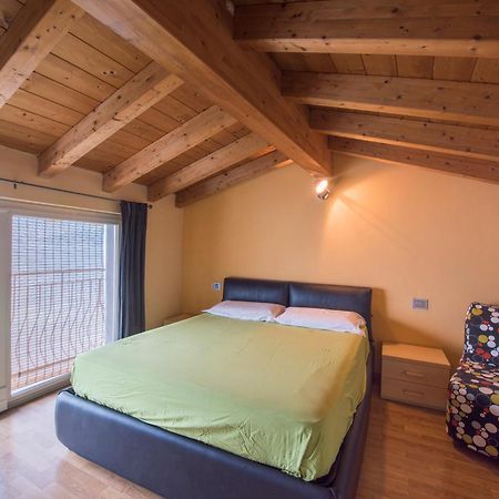 B&B Nest On The Lake Lezzeno Εξωτερικό φωτογραφία